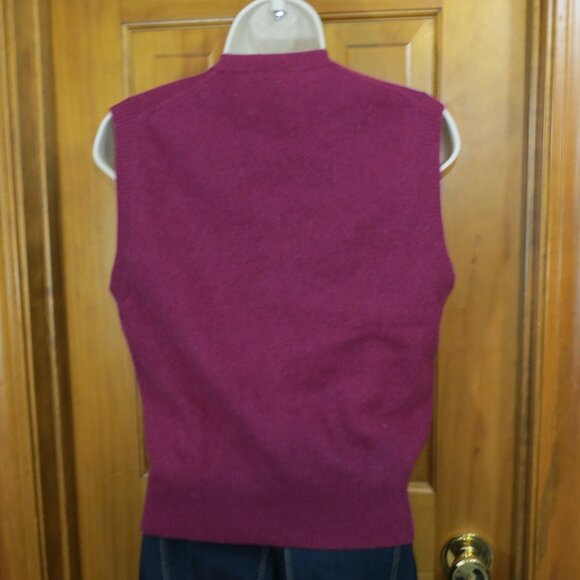 VTG Personal Raspberry Sweater Vest Lambswool British Crown Colony Size L - Picture 4 of 7